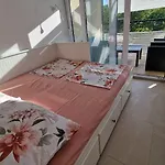 Lux Split